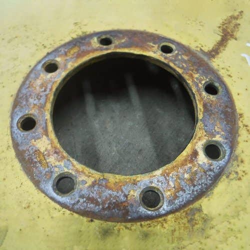 402719 | Wheel Center Disc | John Deere 820 830 920 1020 1030 1120 1130 1530 1630 2020 2020 2040 2150 2155 2240 2255 2750 |  | L31667, L25819