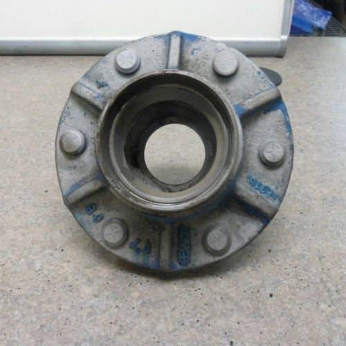 Used Wheel Hub fits Ford TW5 TW10 TW15 TW20 3910 4610 5110 5600 5610 5900 6410 6600 6610 6700 6710 6810 7600 7610 7700 7710 8000 9700 5000 7000 313020 Used Wheel Hub fits Ford TW5 TW10 TW15 TW20 3910 4610 5110 5600 5610 5900 6410 6600 6610 6700 6710 6810 7600 7610 7700 7710 8000 9700 5000 7000 313020