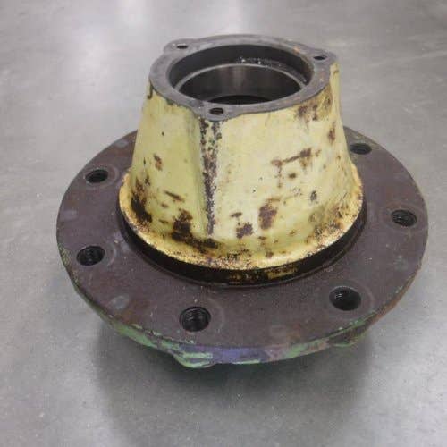 Used Wheel Hub fits John Deere 4520 4620 5020 4630 R40194 Used Wheel Hub fits John Deere 4520 4620 5020 4630 R40194