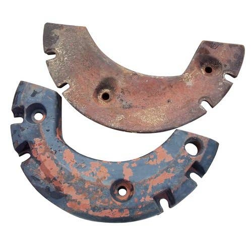 499324 | Wheel Weight Half | Case IH C70 C80 C90 C100 585 595 695 885 895 995 4210 4230 4240 | International | Farmall | IH A C H HV Hydro 70 Hydro 84 Hydro 86 Hydro 100 Hydro 186 M MD MTA Super A Super C Super H |  | 400078R2 | 366109R1 | 366107R93