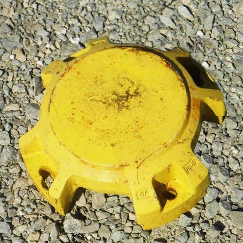 437440 | Wheel Weight | John Deere 655 755 755 756 790 790 855 855 856 856 2025R 2026R 2032R 2038R 2243 2320 2520 2720 3025E 3032E 3033R 3038E 3039R 3046R 3325 3365 4044R 4052R 4066R 4100 4200 4210 4300 4310 4400 4400 4410 |  | BM17965 | M71764