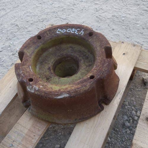 432002 | Wheel Weight | John Deere 3300 4400 4400 4420 5200 5400 5440 5460 6600 6620 7700 7720 |  | H93849 | H80070