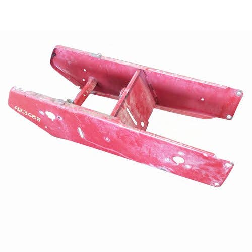 423688 | Upper Row Unit Frame | White 6000 6184 6200 6300 6512 6515 6524 6531 6772 6788 |  | 852039