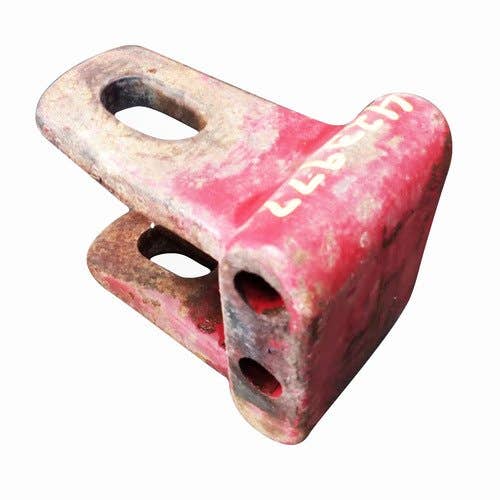 423977 | Hitch Clevis | White 5100 5700 6000 6100 6512 6515 8104 8106 8108 8122 8128 8138 8604 8606 8608 |  | 853800