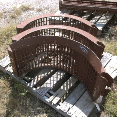 447721 | Wide Wire Concaves | Set of 3 | John Deere 9560 STS |  | AH206123 | AH206122 | BH84290