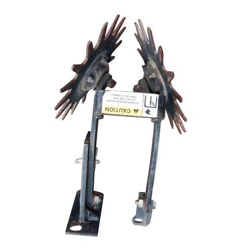 421647 | Yetter Row Cleaner Assembly | John Deere 1710 1715 1720 1725 1730 1735 1750 1755 1760 1760NT 1765 1765NT 1770 1770NT 1775 1775NT 1780 1785 1790 1795 7000 7100 7200 7300 |  | 2967-150 | 2967-221 | 2967-151 |  2967-272
