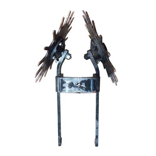 421716 | Yetter Row Cleaner | Coulter Mounted | John Deere 1700 1750 1755 1770 1770NT 7000 7100 7200 | Kinze 2000 2100 2200 2300 2400 2500 2600 2700 2800 3000 3200 3500 3600 |  | 2967-115A