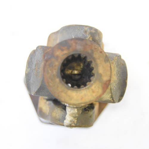 437329 | Yoke Assembly | New Holland L781 L783 L785 |  | 9845308