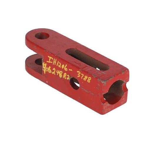 108846 | Yoke - Rear | Three Point Hitch | International | Farmall | IH 1066 1086 1206 1256 1456 1466 1468 1486 1566 1568 1586 3388 3588 3788 |  | 406248R2