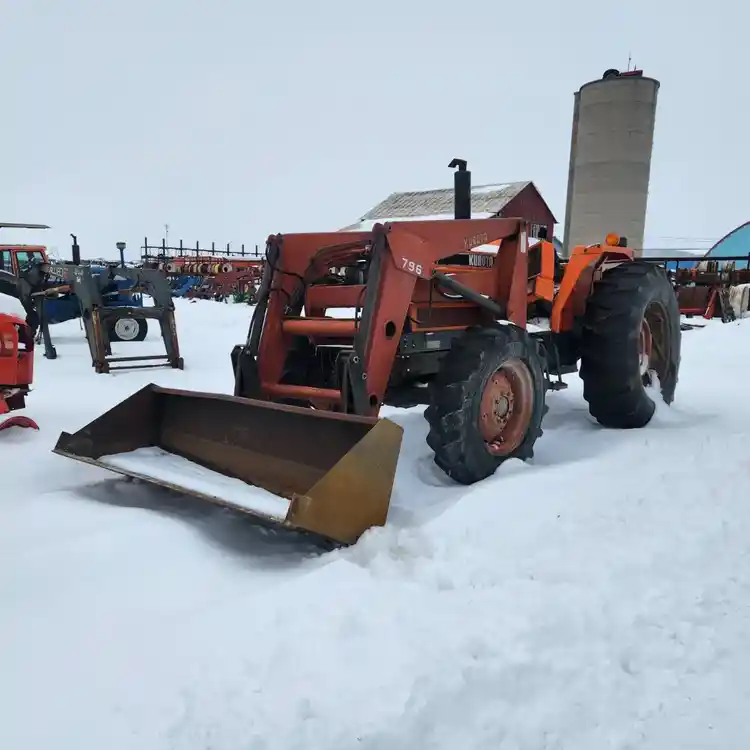 Kubota M8950DT - EQ-FT5824