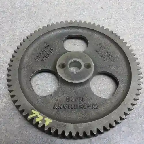 Used Injection Pump Drive Gear fits Case IH 5120 5130 5140 5220 5230 5240 5250 J920594 fits Case 480F 580SK 590 660 760 860 85XT 87590645 J920594