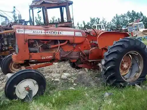 Used Allis Chalmers D17 Tractor Parts