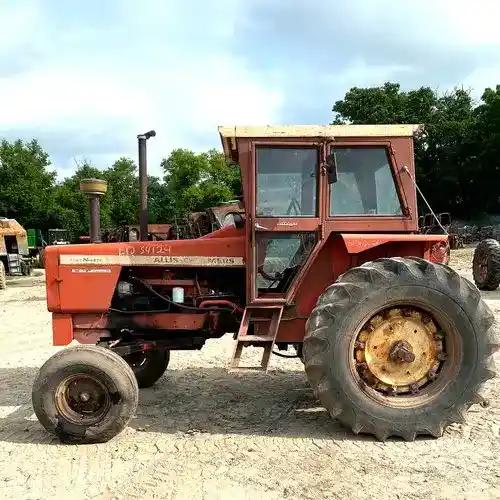 Used Allis Chalmers 190XT Tractor Parts