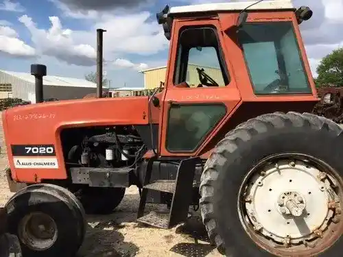 Used Allis Chalmers 7020 Tractor Parts