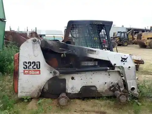 Used Bobcat S220 Skid Steer Loader Parts