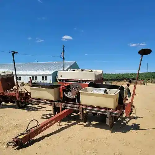 Used Case IH 800 Planter Parts