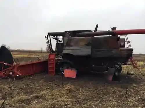 Used 1994 Case IH 1688 Combine Parts