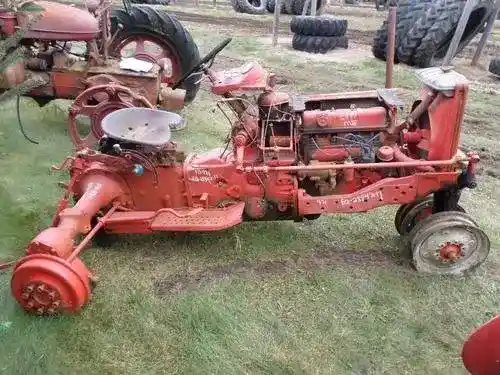 Used Ford 971 Tractor Parts