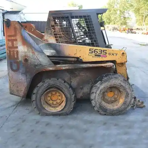 Used 2003 Gehl 5635 Skid Steer Loader Parts