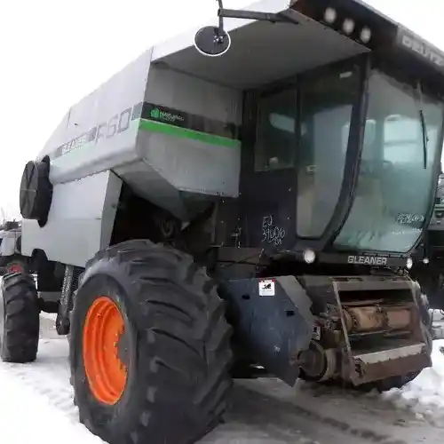 Used Gleaner R60 Combine Parts