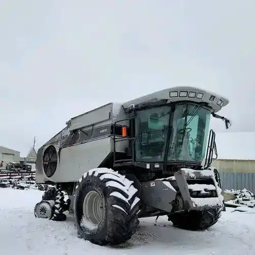 Used 2008 Gleaner R75 Combine Parts