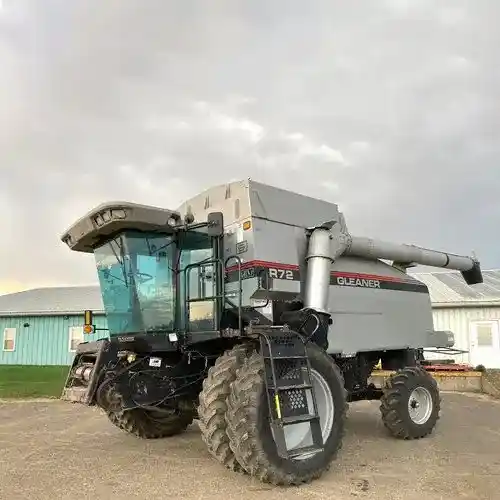Used 2002 Gleaner R72 Combine Parts