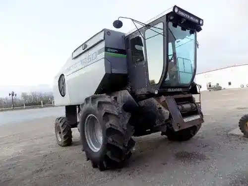 Used Gleaner R50 Combine Parts