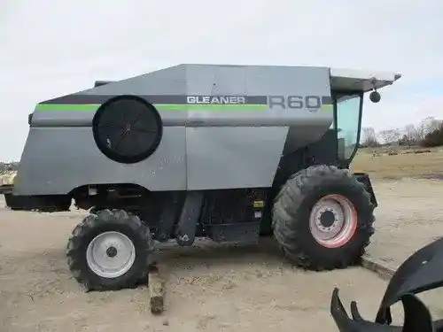 Used Gleaner r60 Combine Parts