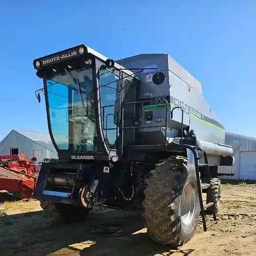 Used Gleaner R50 Combine Parts