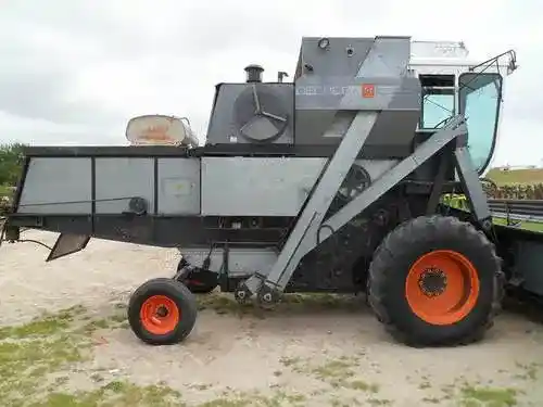 Used Gleaner M Combine Parts