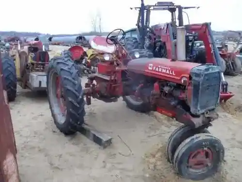 Used International C Tractor Parts
