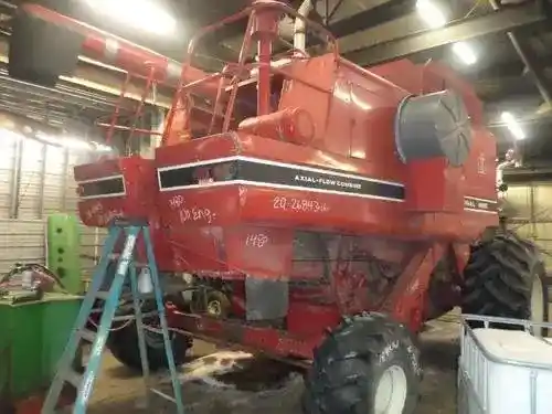 Used International 1480 Combine Parts