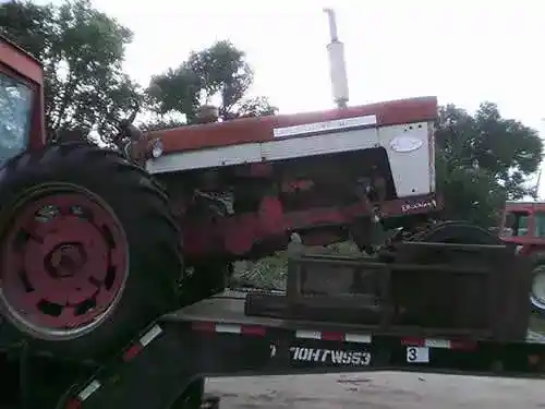 Used International 560 Tractor Parts