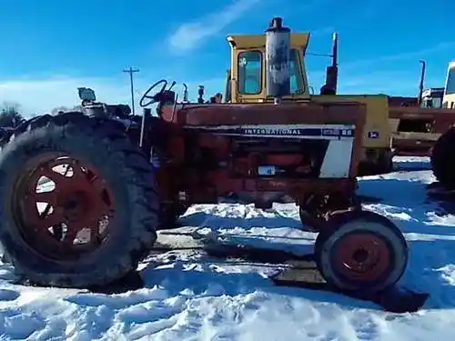 Used International Hydro86 Tractor Parts