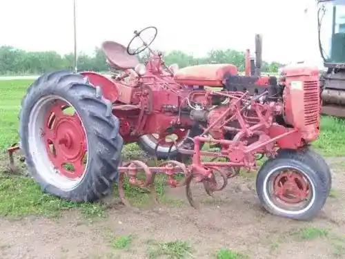 Used International SuperC Tractor Parts