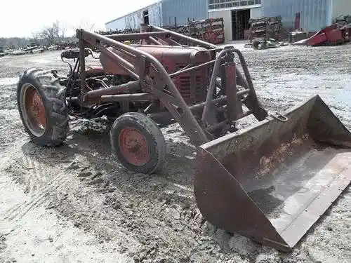 Used International 300 Tractor Parts