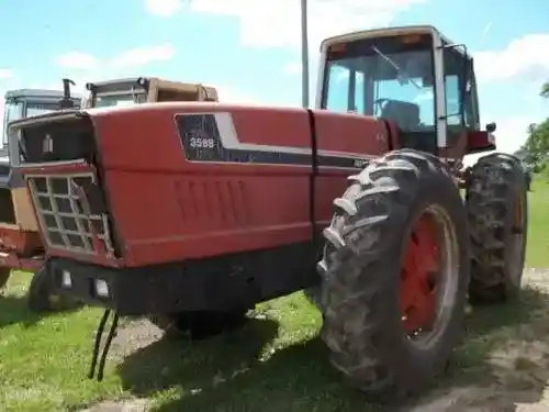 Used International 3588 Tractor Parts