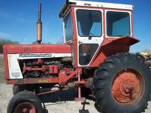 Used International 806 Tractor Parts