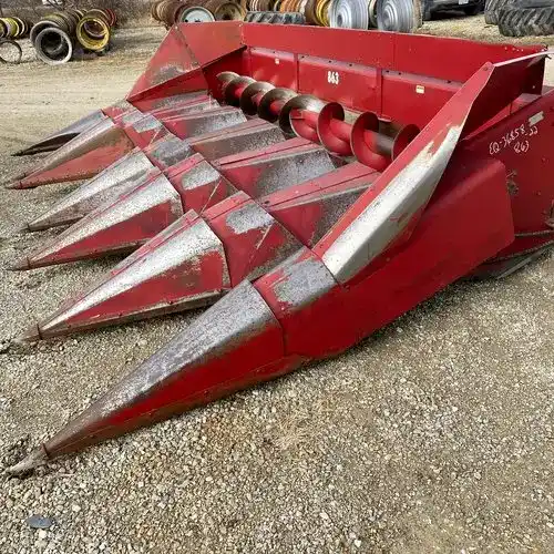 Used International 863 Header Parts