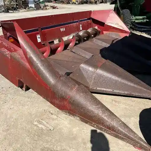 Used International 944 Header Parts
