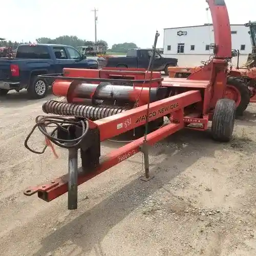 Used International 881 Harvester Parts