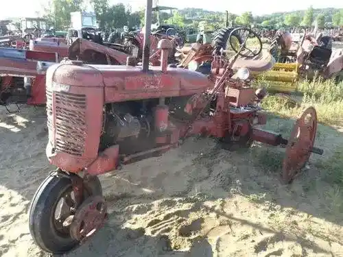 Used International c Tractor Parts