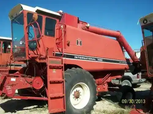 Used International 1480 Combine Parts