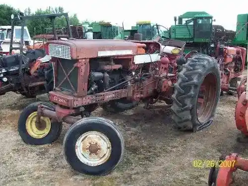 Used International 560 Tractor Parts
