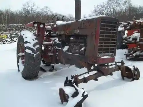 Used International 826 Tractor Parts