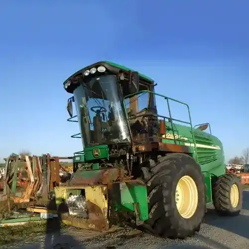 Used 2004 John Deere 7500 Harvester Parts