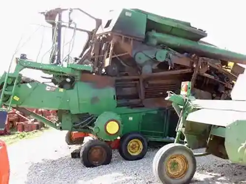 Used 2007 John Deere 9560 Combine Parts