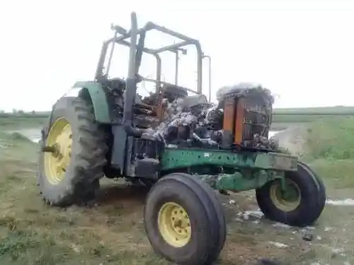 Used John Deere 7810 Tractor Parts