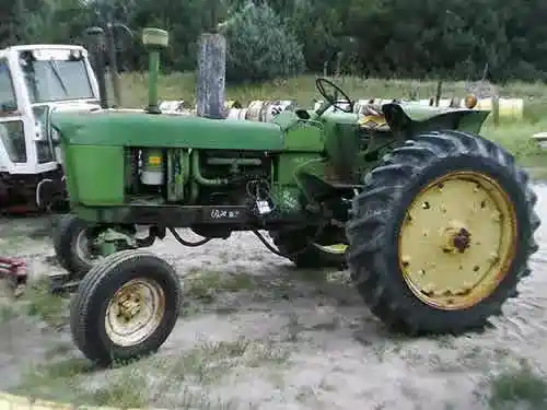 Used John Deere 2520 Tractor Parts