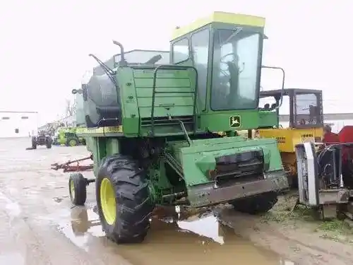 Used John Deere 4400 Combine Parts
